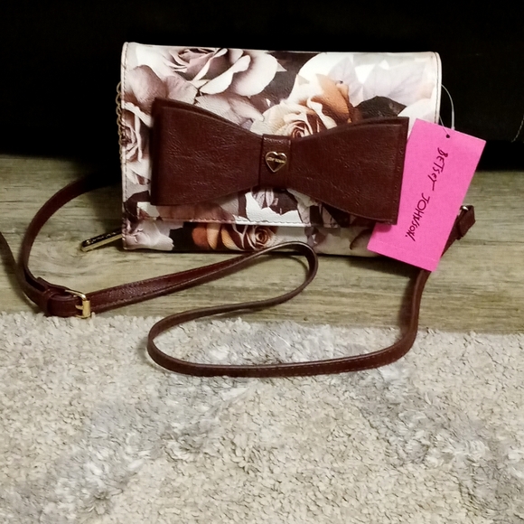 Betsey Johnson Handbags - Betsey Johnson Crossybody Wallet